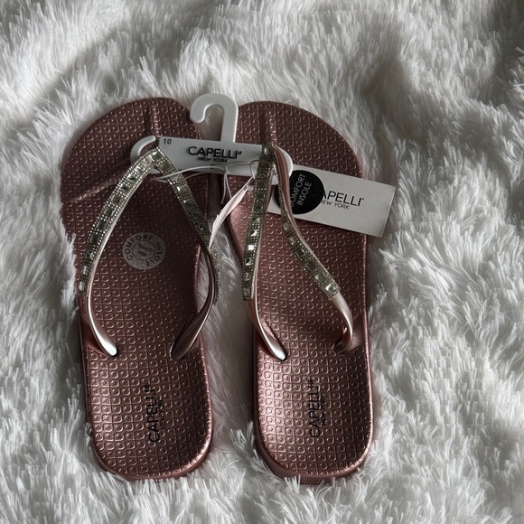 Capelli of New York Metallic Pink Sandals with Crystal Accents - Picture 1 of 2